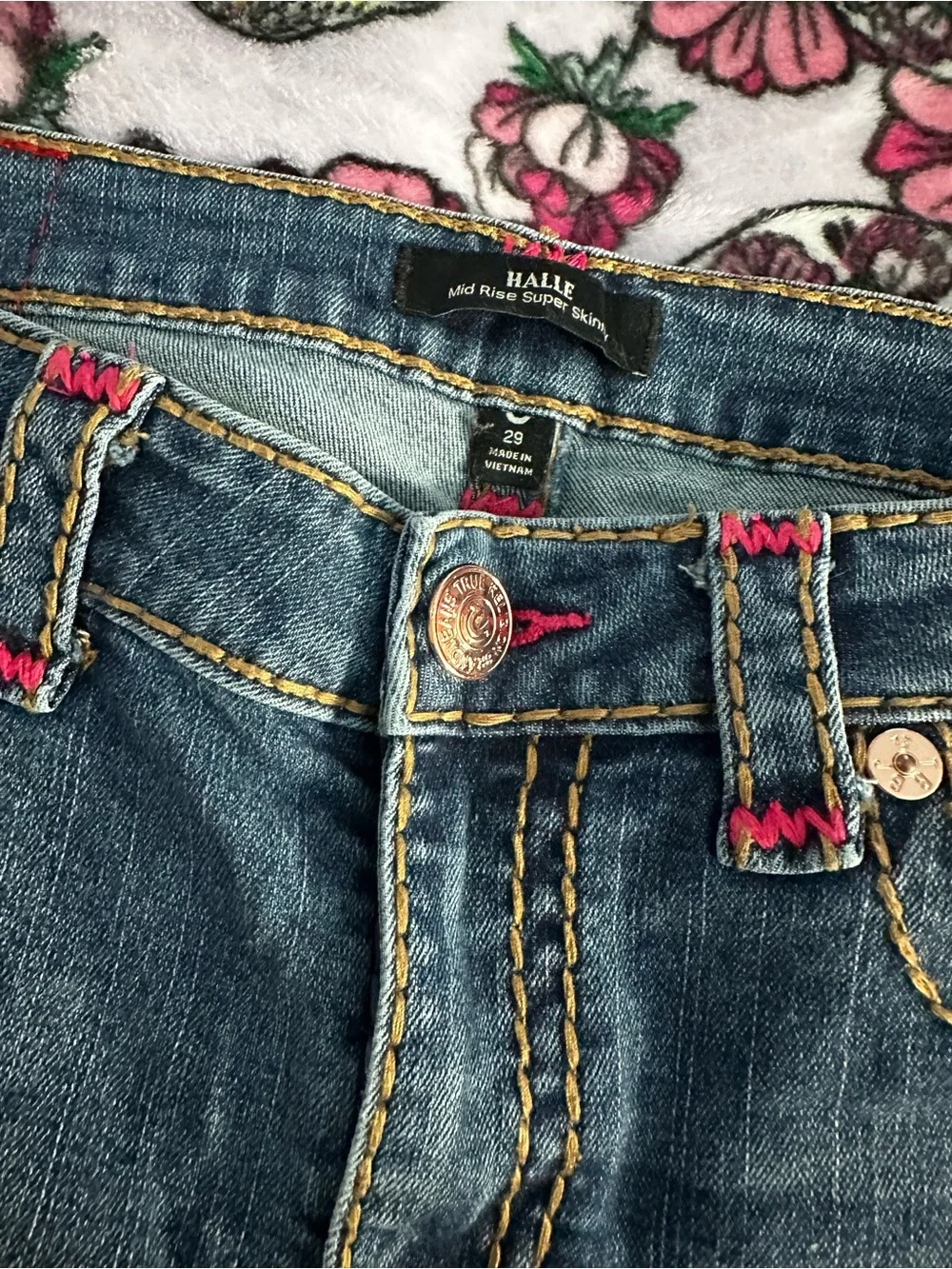 True Religion Dark Blue Skinny Jeans with Pink Stitching
